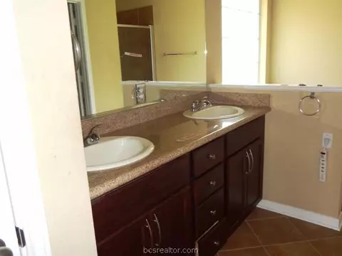 1712 Summerwood, Bryan, TX 77807 photo 16