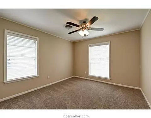 2316 Devonshire St, Bryan, TX 77802 photo 11