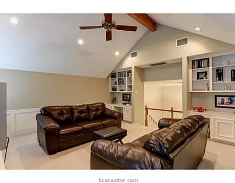 4603 Locksford Dr, Bryan, TX 77802 photo 13