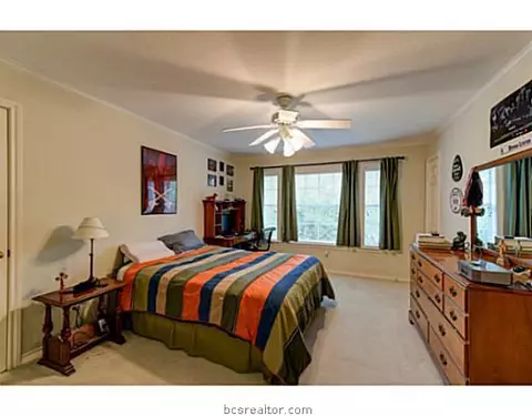4603 Locksford Dr, Bryan, TX 77802 photo 16