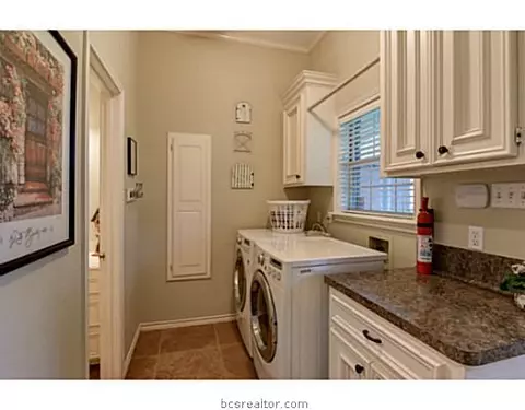 4603 Locksford Dr, Bryan, TX 77802 photo 22