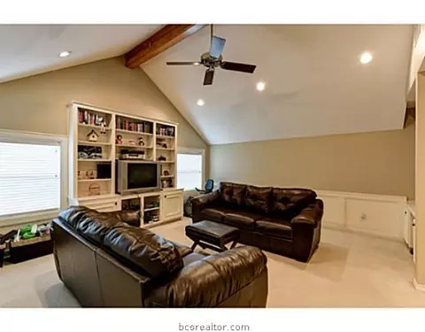 4603 Locksford Dr, Bryan, TX 77802 photo 14
