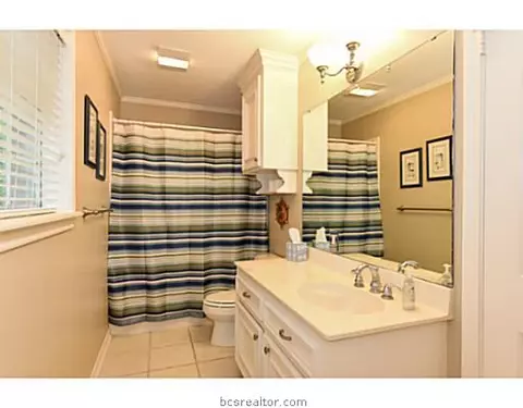 4603 Locksford Dr, Bryan, TX 77802 photo 19