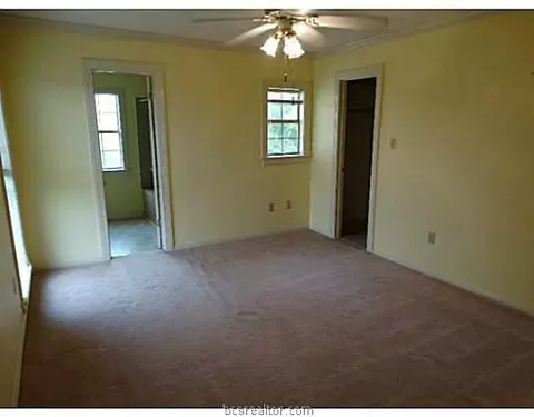 1560 Bennett St, Bryan, TX 77802 photo 18