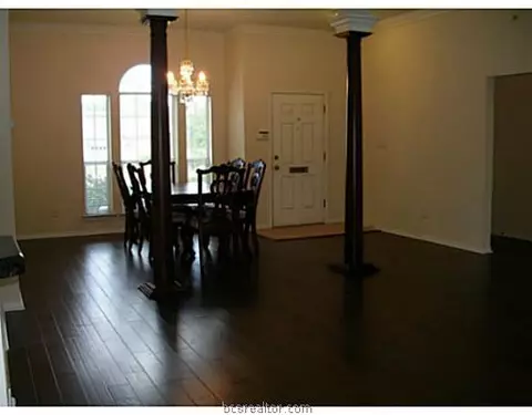 2100 Williams Way, Bryan, TX 77808 photo 13