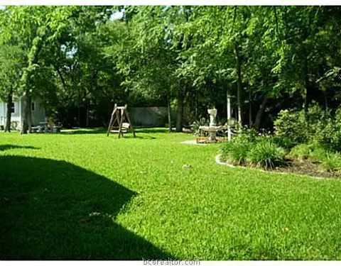 2100 Williams Way, Bryan, TX 77808 photo 16