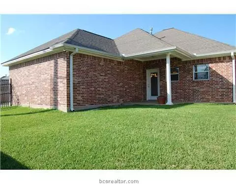 3327 Broadmoor Dr, Bryan, TX 77802 photo 13
