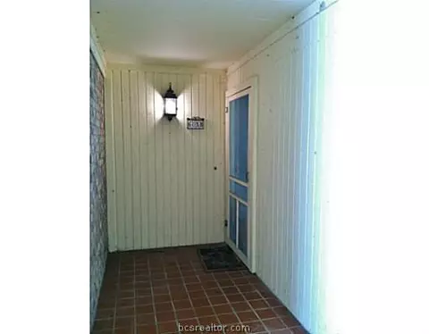 605 Cache Cv # B, Bryan, TX 77802 photo 3