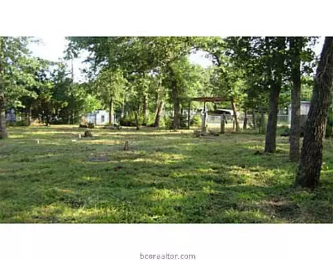 304 Willow, Somerville, TX 77879 photo 4