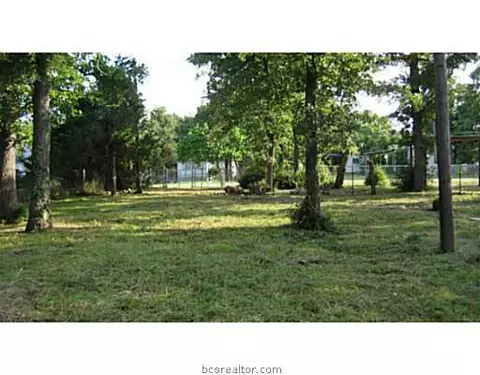 304 Willow, Somerville, TX 77879 photo 1