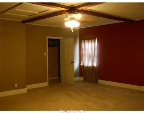 1502 Saunders St, Bryan, TX 77803 photo 8