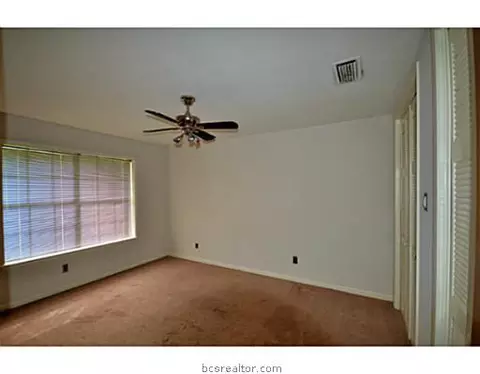 2703 Wayside Dr, Bryan, TX 77802 photo 6
