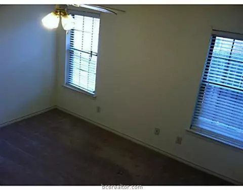 1113 Clearleaf Dr, Bryan, TX 77803 photo 11