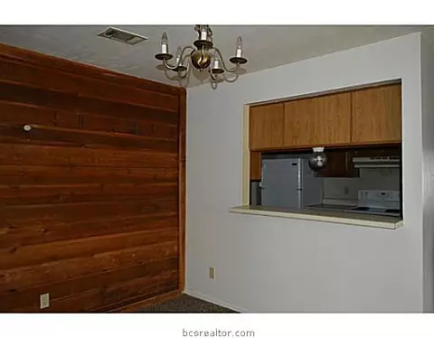2905 Forest Bnd, Bryan, TX 77801 photo 8