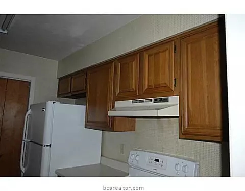 2905 Forest Bnd, Bryan, TX 77801 photo 5