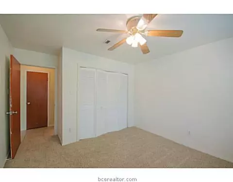 2412 Long Dr, Bryan, TX 77802 photo 8