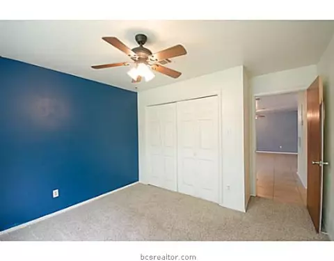 2412 Long Dr, Bryan, TX 77802 photo 10