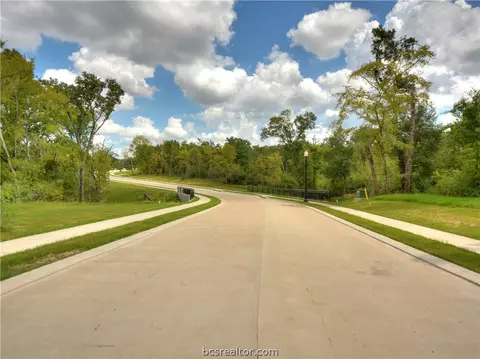 3423 Mahogany Dr, Bryan, TX 77807 photo 5