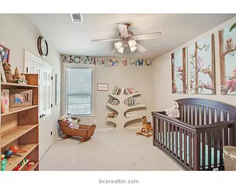 9166 Green Branch Loop, Bryan, TX 77808 photo 17
