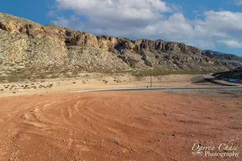 3294 S Cliffs Dr, Hurricane, UT 84737 photo 3