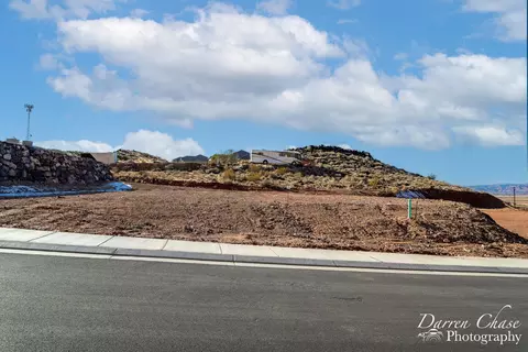 3270 S Cliffs Dr, Hurricane, UT 84737 photo 2