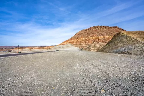 1199 S Indian Knolls Dr, Washington, UT 84780