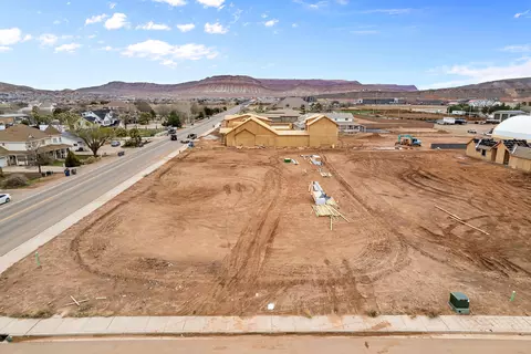 3210 E 2000 S, Saint George, UT 84790 photo 8