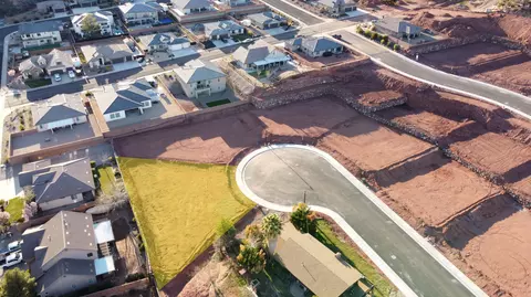 2870 E Chapman Cir, Washington, UT photo 1
