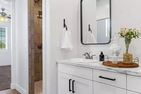 170 E 100 N, Enterprise, UT 84725 photo 23