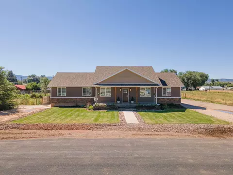 170 E 100 N, Enterprise, UT 84725 photo 1
