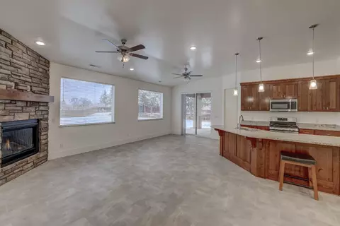 357 E Main, Enterprise, UT 84725 photo 12