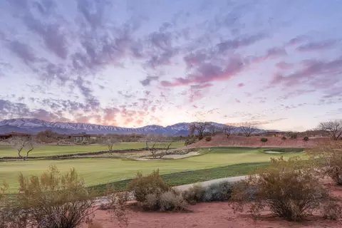 La Casa Cir, Saint George, UT 84770