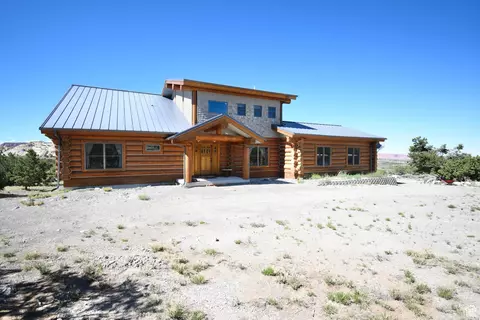 630 E Bullberry Ln, Teasdale, UT 84773