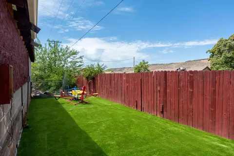 58 E 400 S, Saint George, UT 84770 photo 13