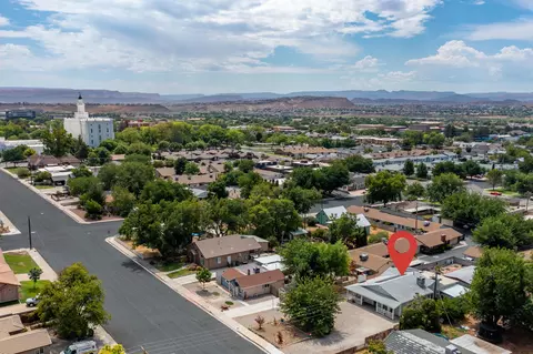58 E 400 S, Saint George, UT 84770 photo 2
