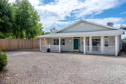 58 E 400 S, Saint George, UT 84770 photo 1