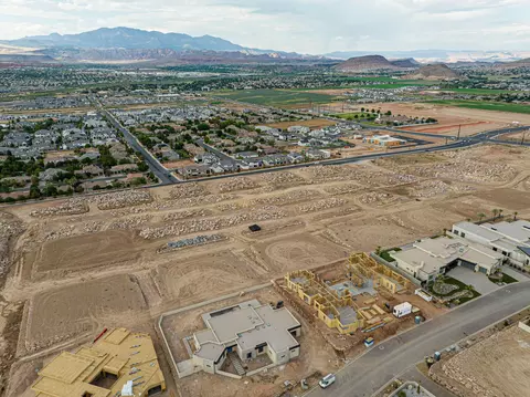 Jasper Dr, Saint George, UT 84790 photo 14
