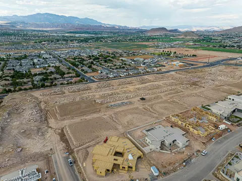 Jasper Dr, Saint George, UT 84790 photo 13