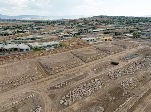 Jasper Dr, Saint George, UT 84790 photo 12