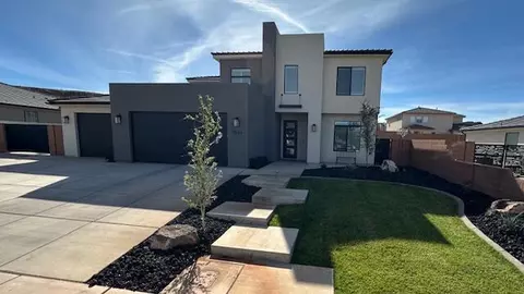 3538 E Red Pine Way, Saint George, UT 84790 photo 1
