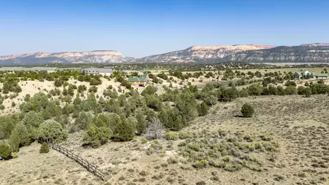 1710 Eagle Ridge Cir, Hatch, UT 84735 photo 22