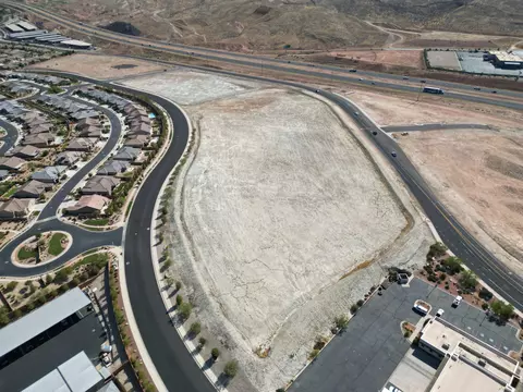 Pioneer Pkwy, Saint George, UT 84790