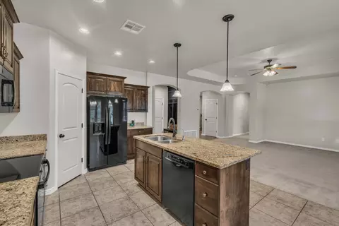 210 E Sky View Ln, Washington, UT 84780 photo 8