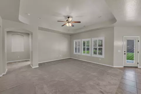 210 E Sky View Ln, Washington, UT 84780 photo 4