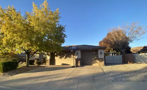 689 E Sonoran Dr, Washington, UT 84780 photo 6