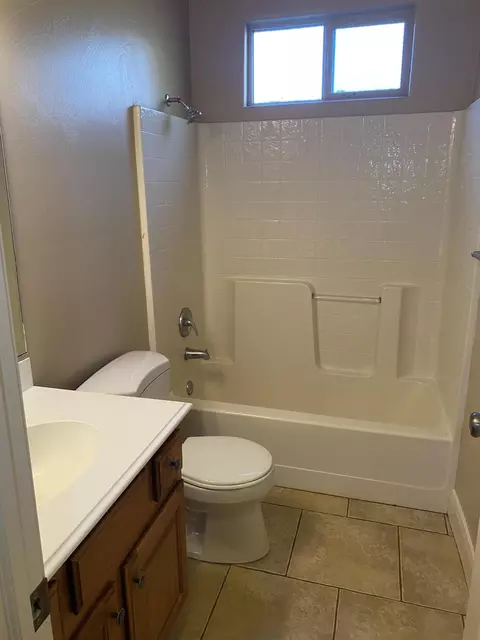689 E Sonoran Dr, Washington, UT 84780 photo 26