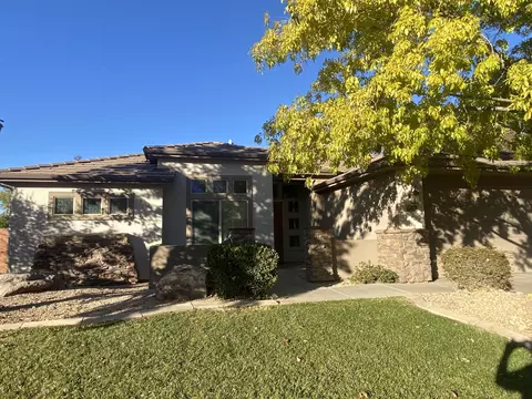 689 E Sonoran Dr, Washington, UT 84780 photo 34