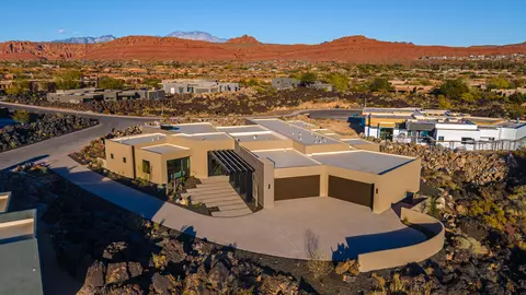 2031 N Lava Rock Cir, Saint George, UT 84770