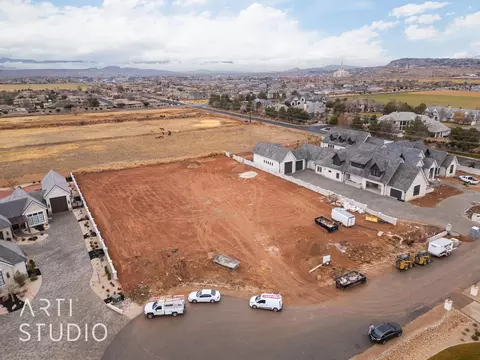 86 Magnolia Ct, Washington, UT 84780 photo 2