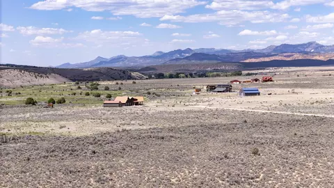 7220 E 1900 S, Panguitch, UT 84759 photo 17